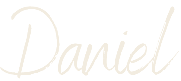 daniel-beige